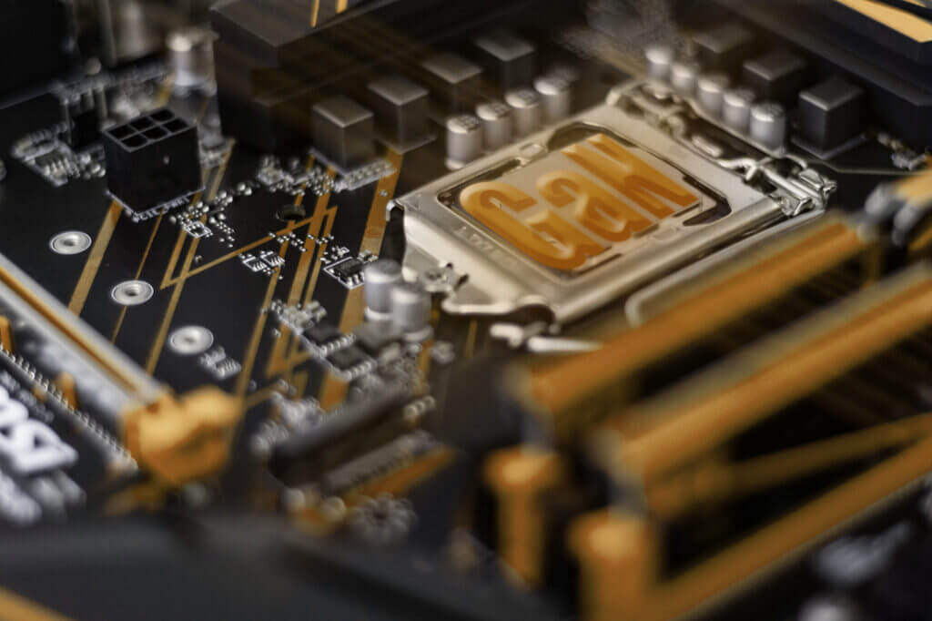 鴻鎵科技股份有限公司